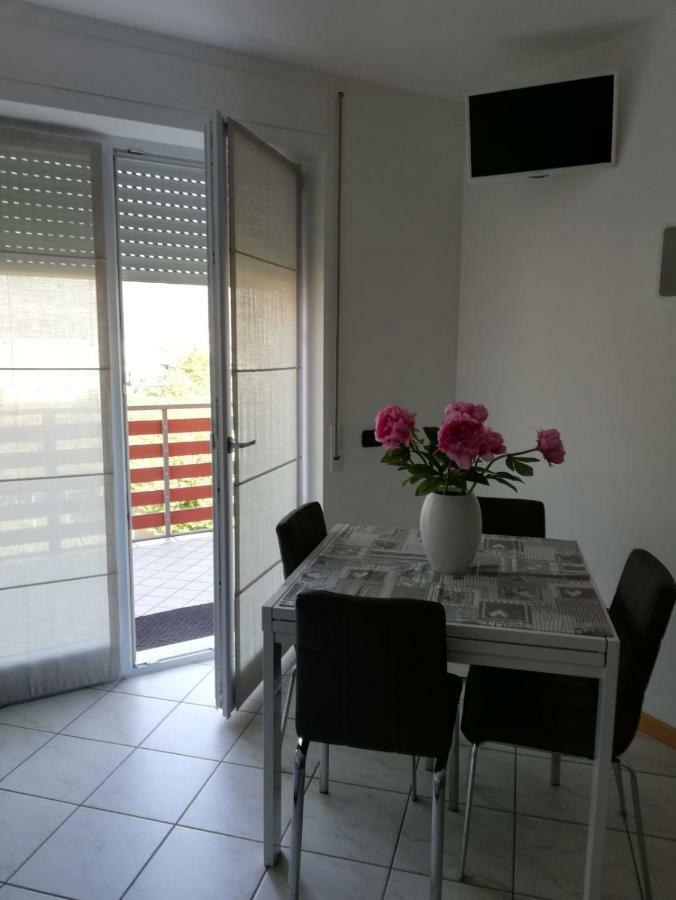 Ca Delle Rose Apartment Rovereto  Exterior photo